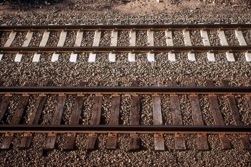 19930886-amtk.jpg - Tracks near MP 85.8 in Guilford, CT. June 25, 1993